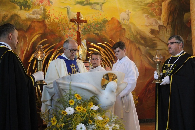 Ciechanów. 25 lat parafii pw. Matki Bożej Fatimskiej