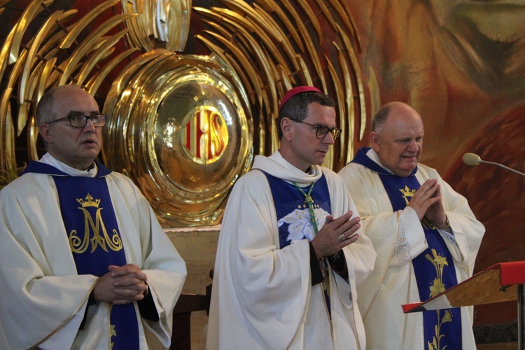 Ciechanów. 25 lat parafii pw. Matki Bożej Fatimskiej