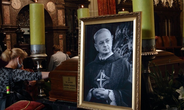 Katedrą żył do końca. Pożegnanie ks. Zdzisława Sochackiego