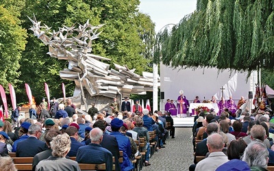 	Msza św. w intencji bohaterów kampanii wrześniowej.