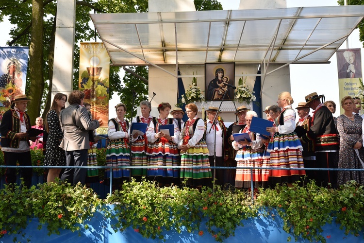 Odpust i dożynki u Pani Janowskiej