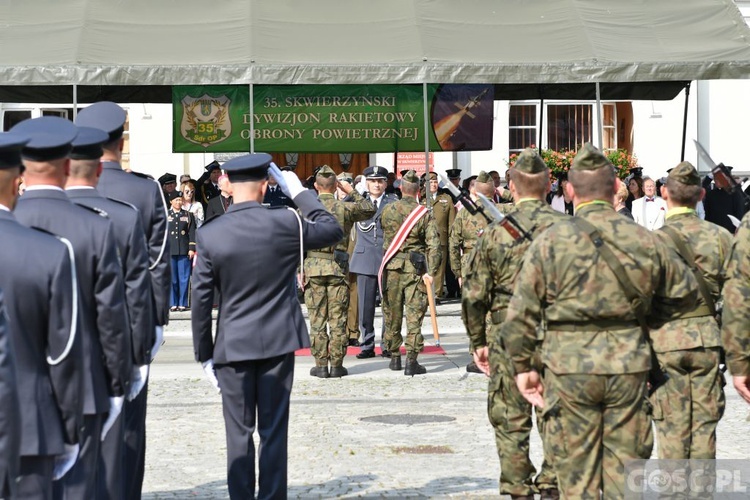 Skwierzyński dywizjon ma nowy sztandar