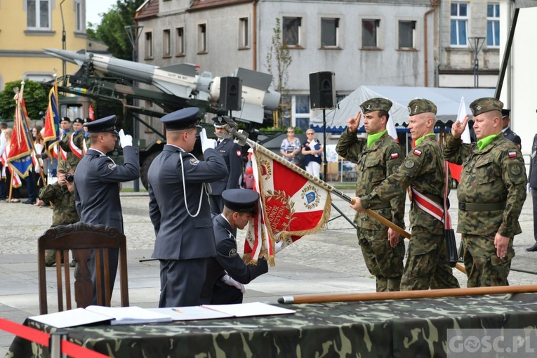 Skwierzyński dywizjon ma nowy sztandar