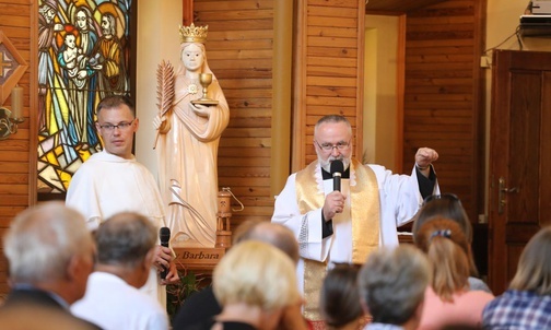 Powitanie w kościele MB Częstochowskiej w Pewli Ślemieńskiej.