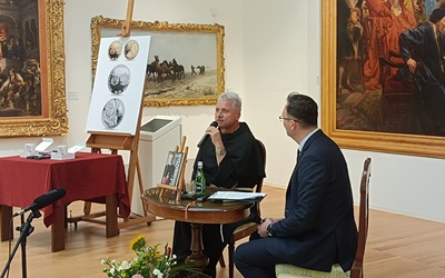 Spotkanie autorskie odbyło się w Galerii Malarstwa Polskiego na zamku.
