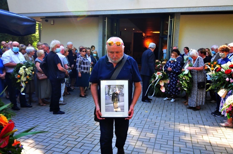 Pogrzeb Jacka Bednarczyka (1961-2021)
