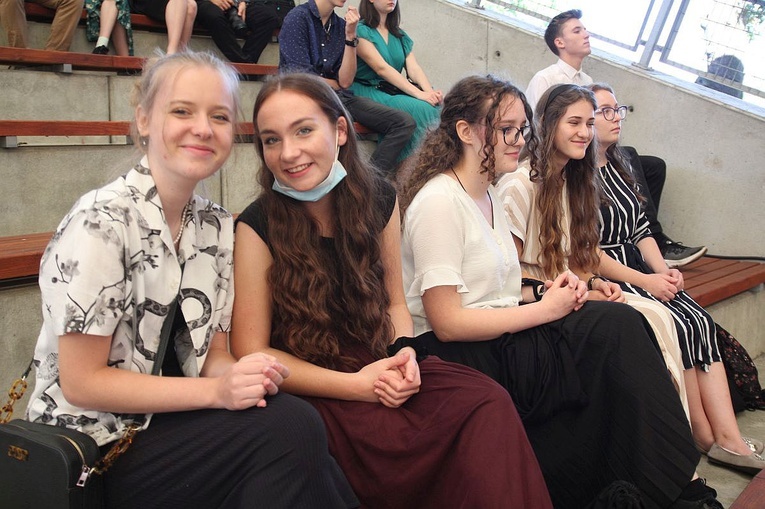 Młodzi w amfiteatrze pod Grojcem w Żywcu - 2021