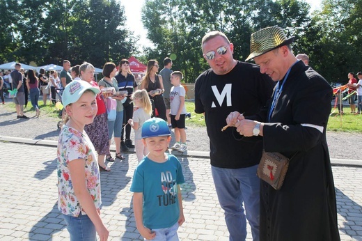 2. Festyn parafialny "Kościół odNowa" na os. Polskich Skrzydeł w Bielsku-Białej - 2021