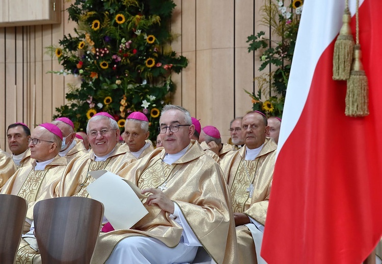 Beatyfikacja kard. Wyszyńskiego i matki Czackiej okiem fotoreporterów