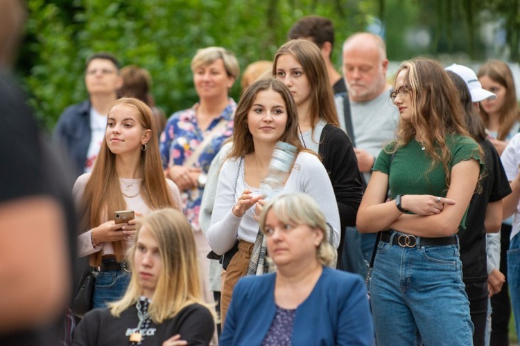 Wałbrzych. Wyrwani z niewoli z przesłaniem do młodzieży