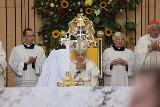 Beatyfikacja kard. Wyszyńskiego i matki Czackiej okiem fotoreporterów