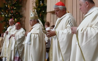 Polsko, Narodzie Maryjny, ziemio świętych i błogosławionych! Homilia beatyfikacyjna