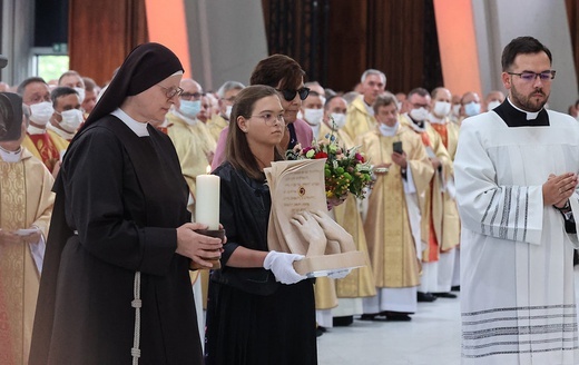 Beatyfikacja kard. Wyszyńskiego i matki Czackiej okiem fotoreporterów