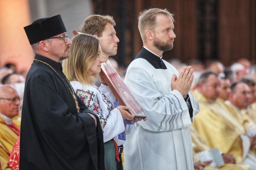 Beatyfikacja kard. Wyszyńskiego i matki Czackiej okiem fotoreporterów