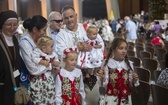 Dotknąć świętych. Każdy chciał adorować relikwie