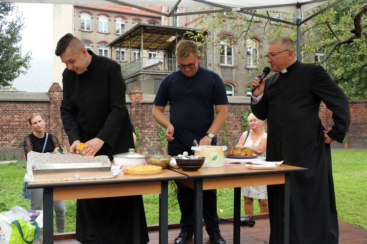 Festyn rodzinny w parafii pw. św. Henryka we Wrocławiu