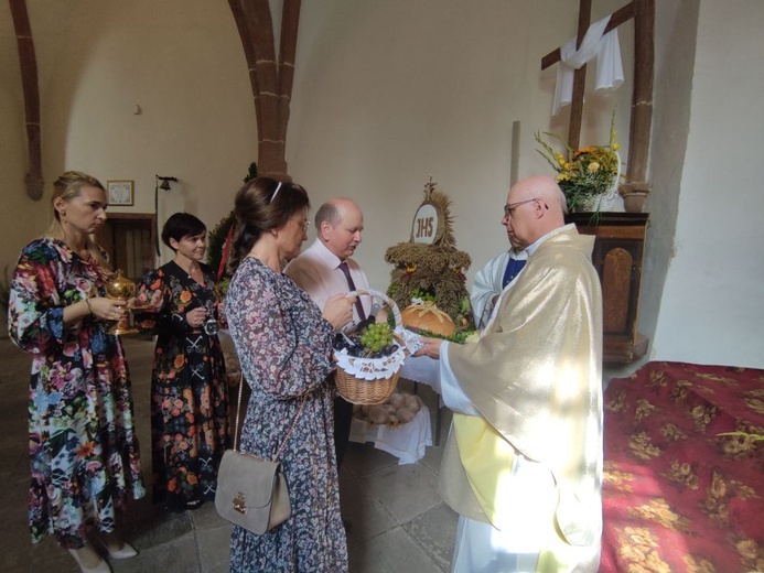 Sady Górne. Połączyli odpust z dożynkami