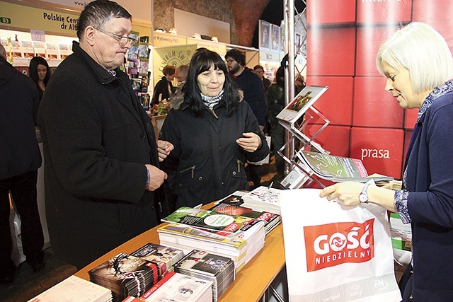 	Naszych czytelników zapraszamy na stoisko „Gościa Niedzielnego”.