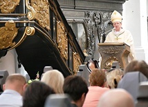 Eucharystii w archikatedrze oliwskiej przewodniczył metropolita gdański.