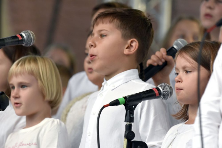 Koncert uwielbienia w Piskorzowie