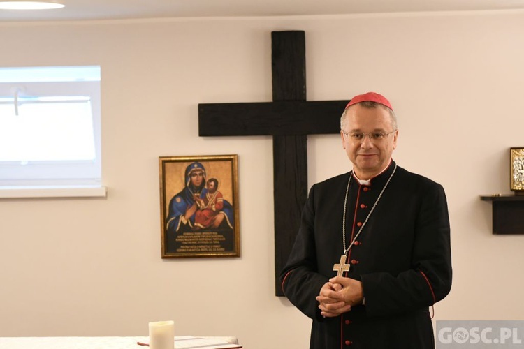 Lubniewice. Bp Lityński spotkał się z kandydatami do seminarium 