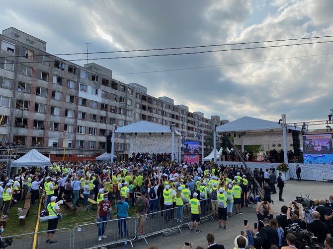 Ojciec Święty na osiedlu Luník IX