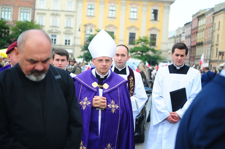 Pogrzeb żołnierzy podziemia niepodległościowego. Cz. 2