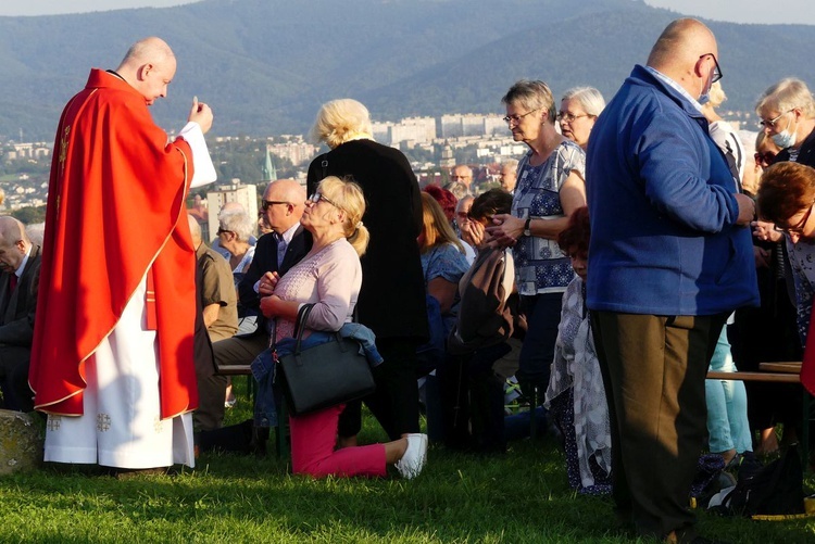 20. Msza św. za Bielsko-Białą pod Krzyżem na Trzech Lipkach - 2021