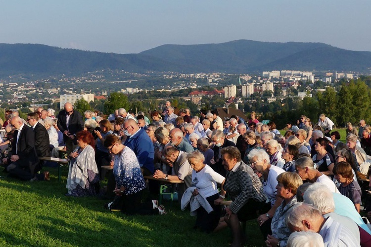 20. Msza św. za Bielsko-Białą pod Krzyżem na Trzech Lipkach - 2021