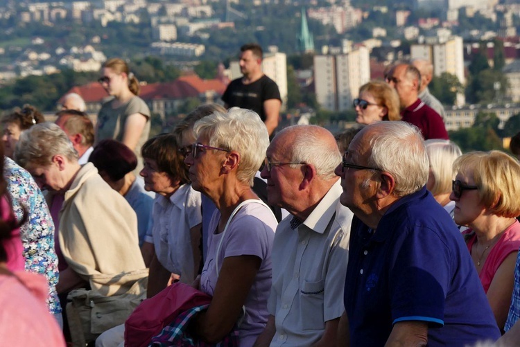 20. Msza św. za Bielsko-Białą pod Krzyżem na Trzech Lipkach - 2021