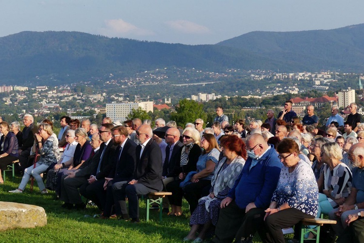 20. Msza św. za Bielsko-Białą pod Krzyżem na Trzech Lipkach - 2021