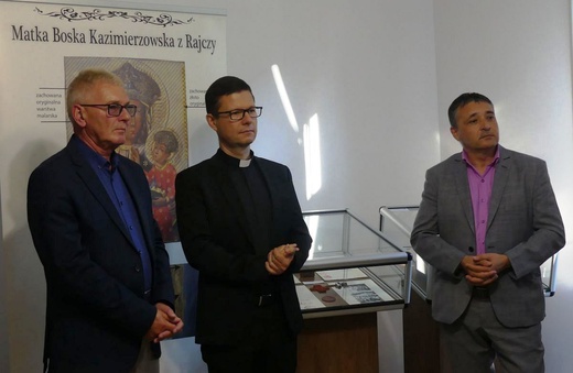 Otwarcie sali muzealnej w budynku starej plebanii sanktuarium Matki Bożej w Rajczy 