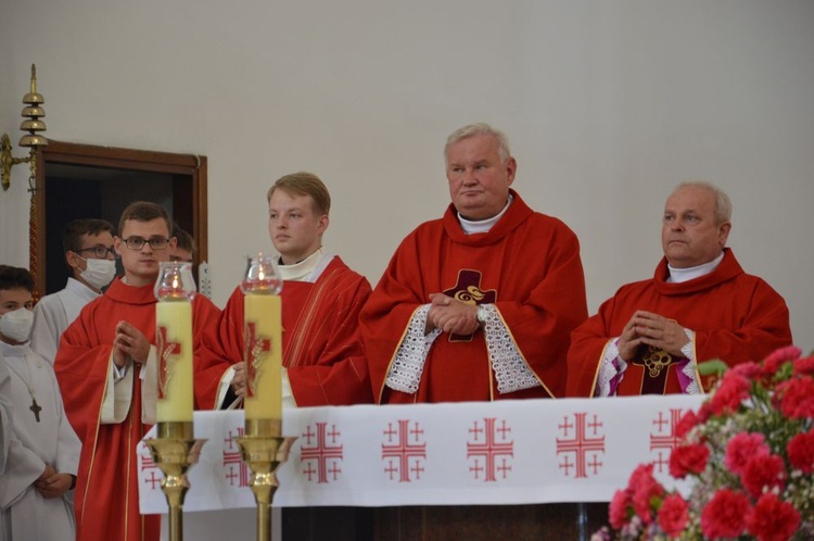 Odpust w parafii Podwyższenia Krzyża Świętego w Wałbrzychu