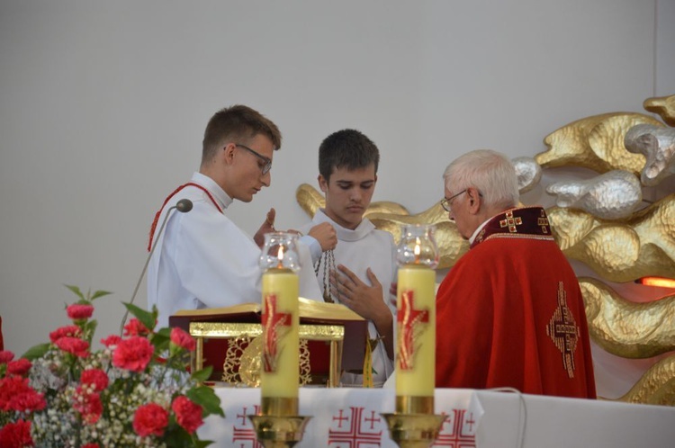 Odpust w parafii Podwyższenia Krzyża Świętego w Wałbrzychu