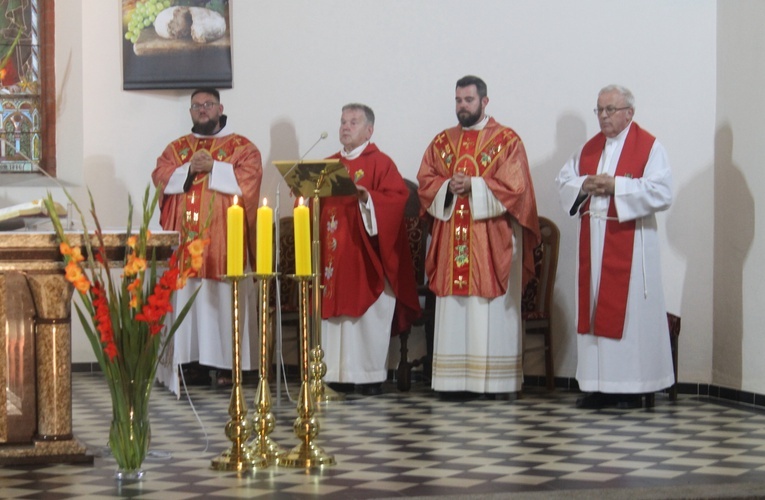 Rzeszotary. Odpust na Podwyższenie Krzyża Świętego