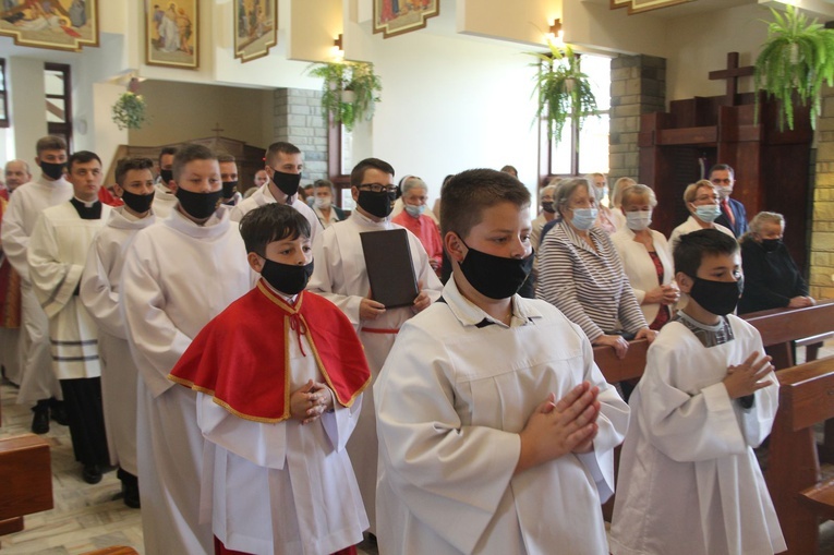 Mogilno. Błogosławieństwo organów i żyrandoli