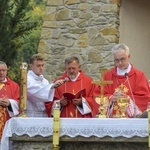 Ochotnica Dolna. Poświęcenie placu pod budowę nowego kościoła