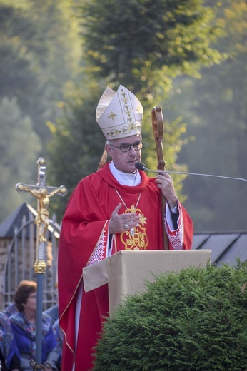 Ochotnica Dolna. Poświęcenie placu pod budowę nowego kościoła