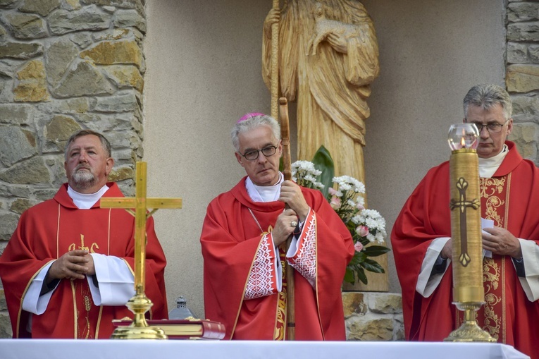 Ochotnica Dolna. Poświęcenie placu pod budowę nowego kościoła