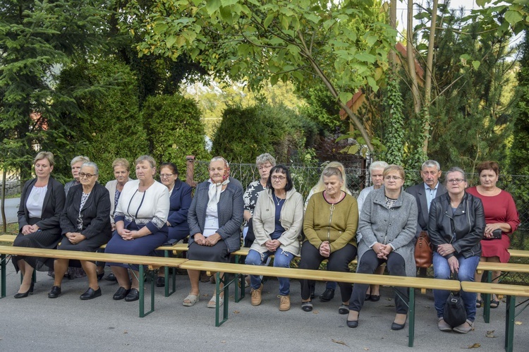 Ochotnica Dolna. Poświęcenie placu pod budowę nowego kościoła