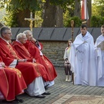 Ochotnica Dolna. Poświęcenie placu pod budowę nowego kościoła