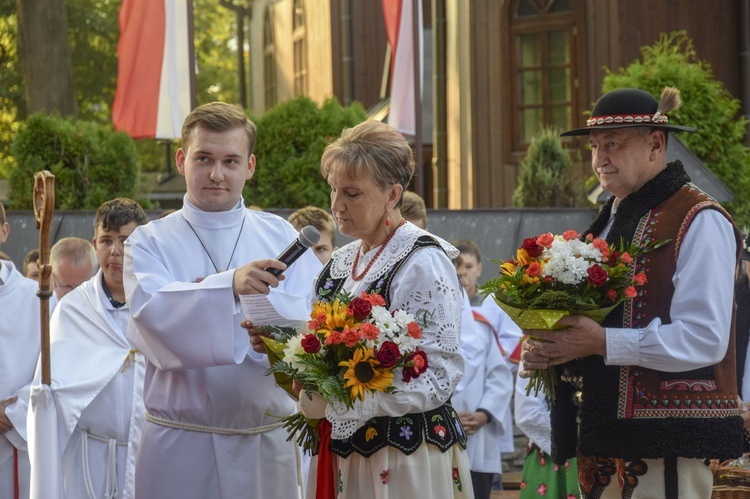 Ochotnica Dolna. Poświęcenie placu pod budowę nowego kościoła