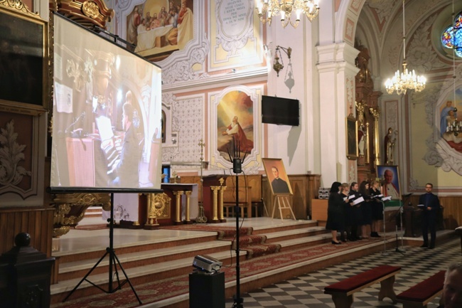 Koncert muzyki chorałowej w Opocznie