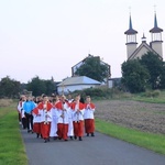 Poświęcenie krzyża w Róży