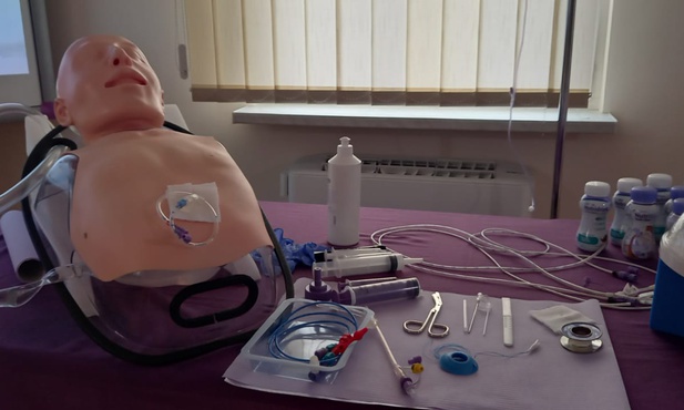 Katowice. Śląski Uniwersytet Medyczny otrzymał 22 nowoczesne fantomy