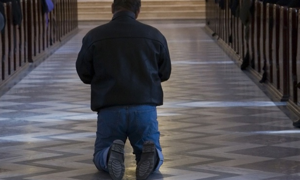 Zginam kolana przed Bogiem