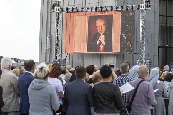 Bł. prymas Wyszyński jest symbolem nadziei dla świeckich i wzorem dla pasterzy Kościoła