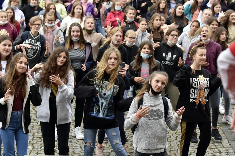 Light for Life 2021. Pierwsze chwile