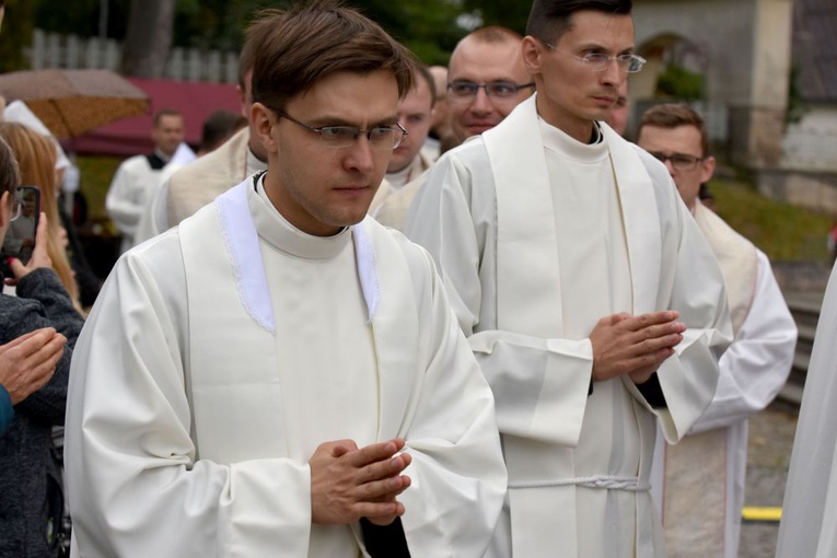 Light for Life 2021. Eucharystia z biskupem