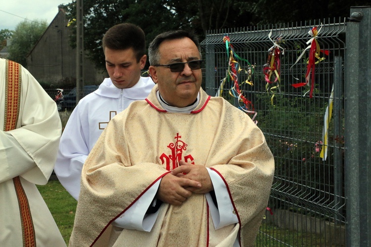 Konsekracja kościoła filialnego pw. Jana Pawła II w Pruszowicach